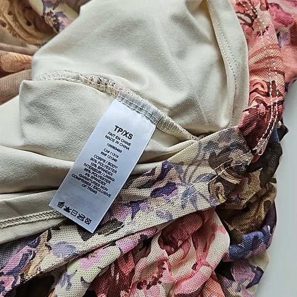 Dynamite Rouched Midi Dress - Picture 6 of 8